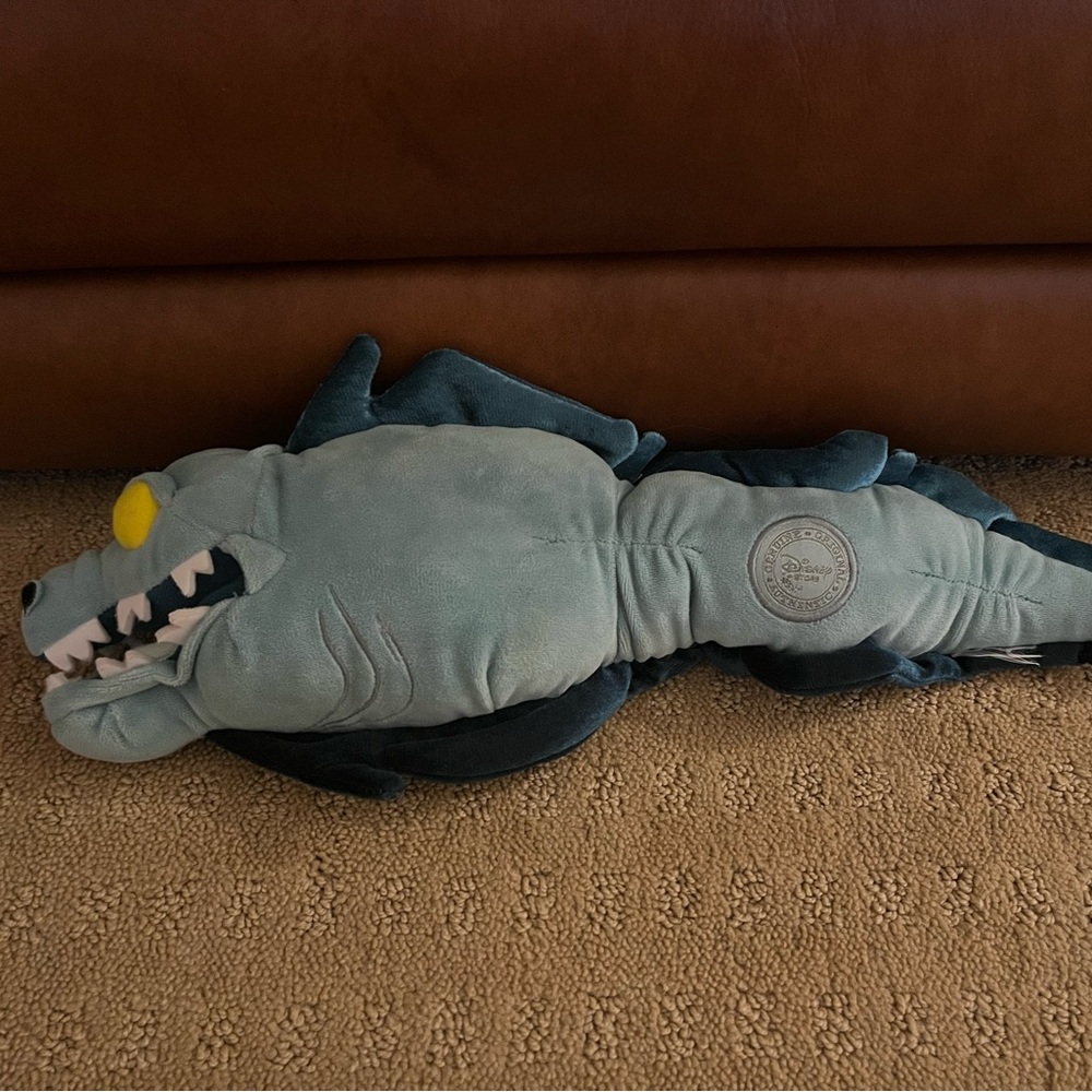 Disney Store Little Mermaid Ursula's Pet EEL Jetsam Villain 16” Plush Toy